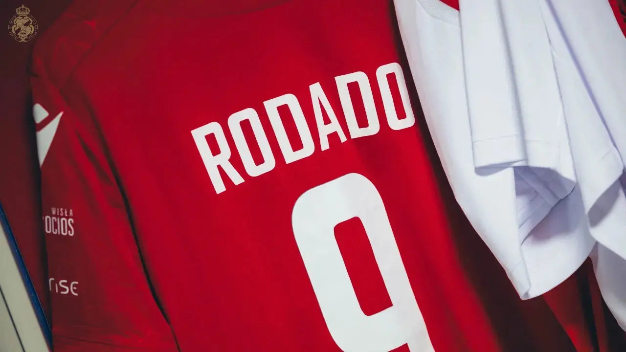 Zdjęcie: Kup bilet na Spartak i wygraj koszulkę z podpisami zawodników!