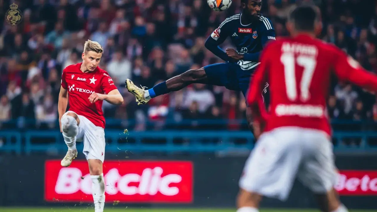 Zdjęcie: Mikulec: Grać cały czas swoją piłkę