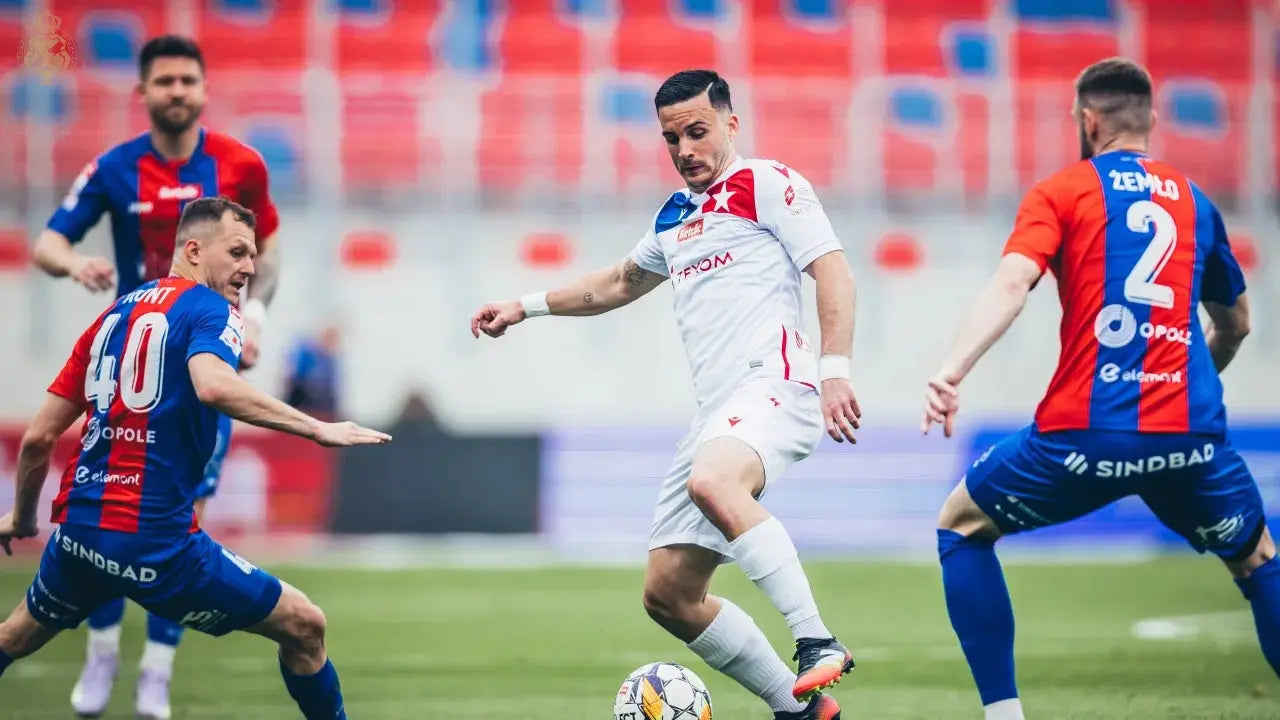 Zdjęcie: Informacja dotycząca żółtej kartki dla Angela Rodado w meczu #ODRWIS