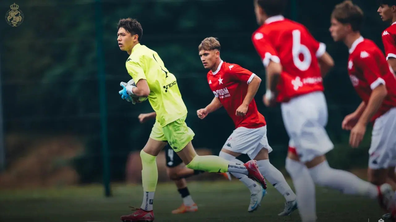 Zdjęcie: Wisła Kraków w CLJ! Sobota pełna wyzwań dla młodzieżowych drużyn Białej Gwiazdy!