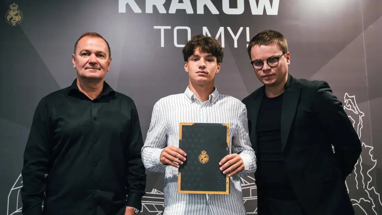 Zdjęcie: Adam Pieniądz z nową umową!