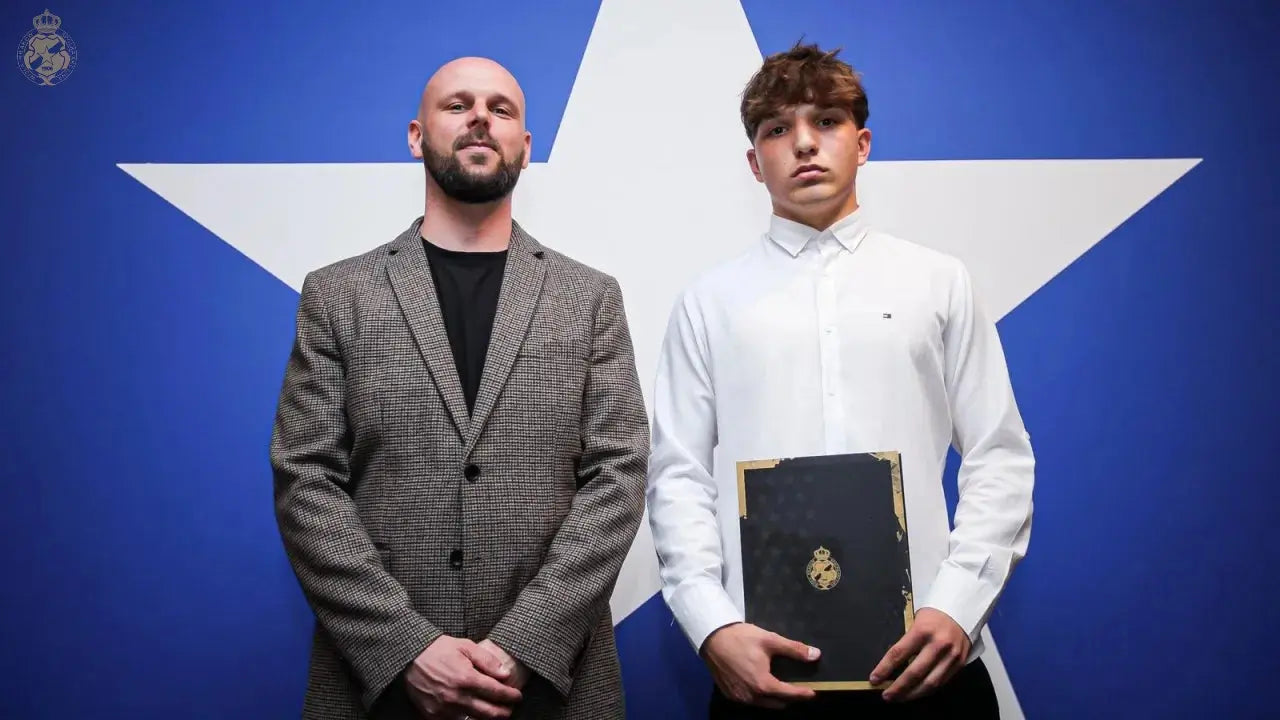 Zdjęcie: Kacper Kopijka z profesjonalnym kontraktem