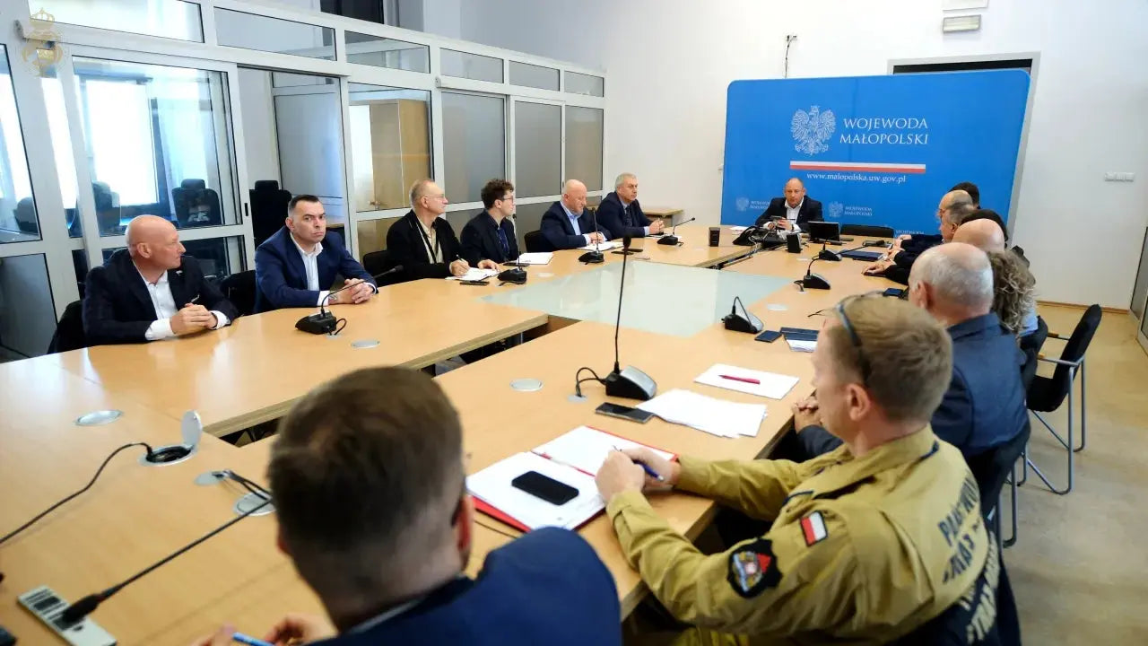 Zdjęcie: Wojewoda Małopolski ze wsparciem dla Wisły Kraków