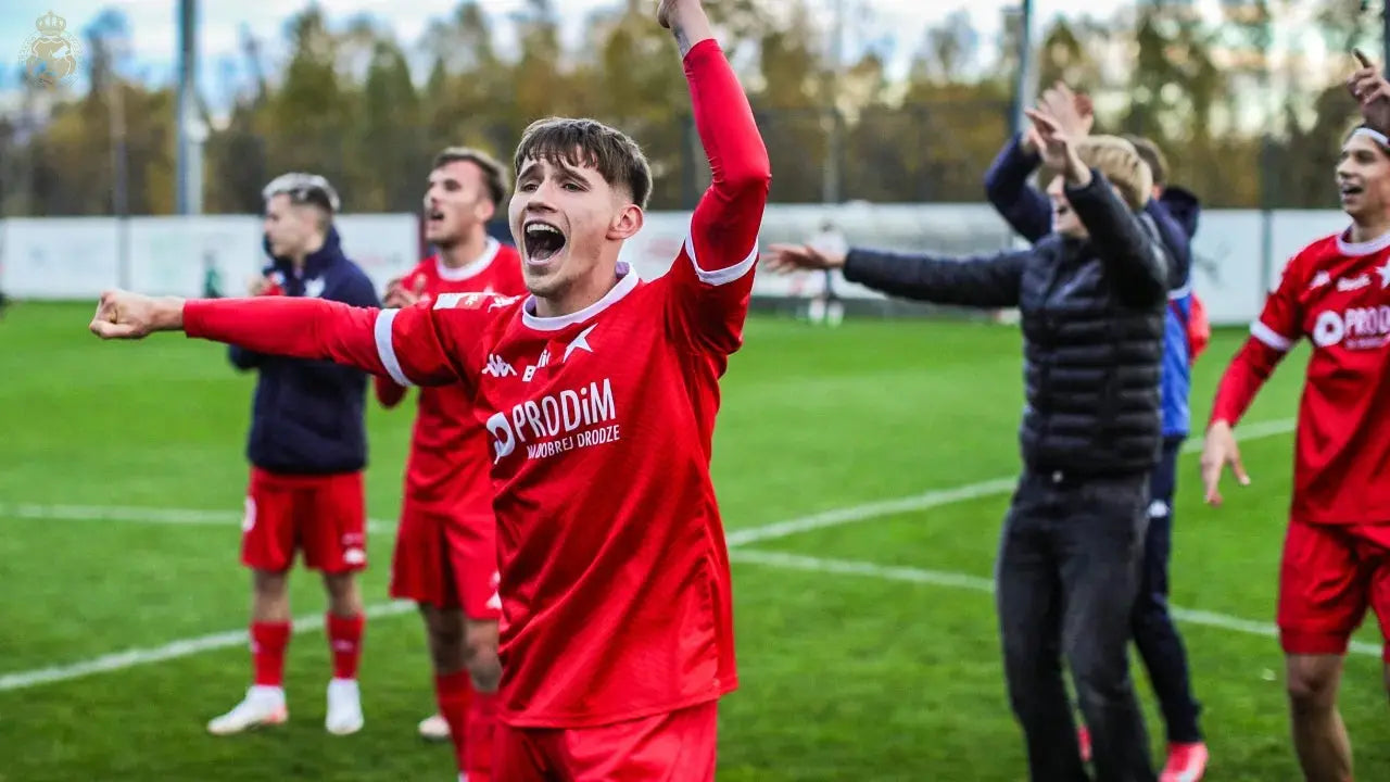 Zdjęcie: Derby dla Wisły II Kraków! Wiślacy wygrywają z drugą drużyną Cracovii w 3 Lidze!