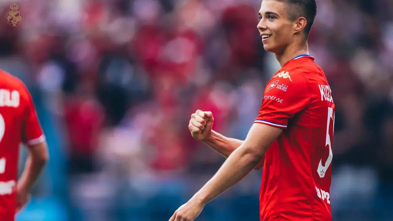 Zdjęcie: 3 asysty Kuziemki oraz debiut Kawały! 7 Wychowanków Akademii Wisły w meczu z ŁKS'em Łódź!