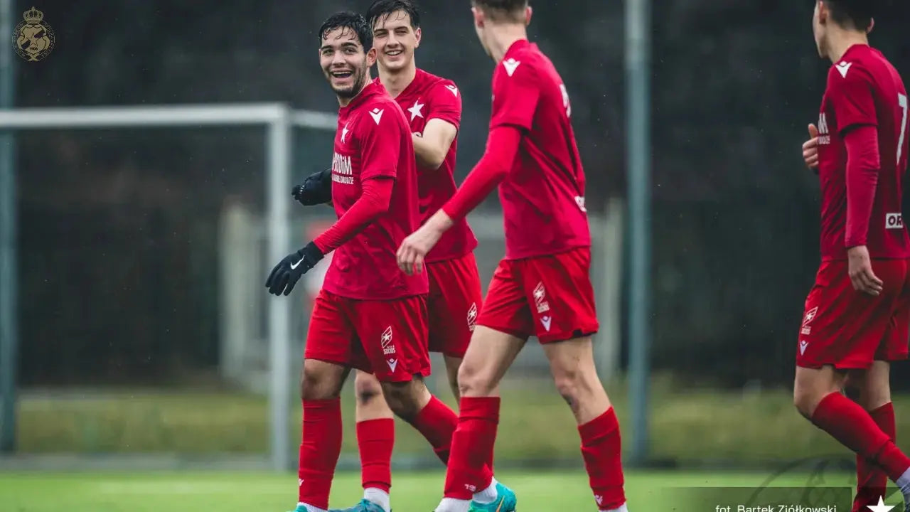 Zdjęcie: Rezerwy: Sparingowa wygrana z drużyną CLJ U-19