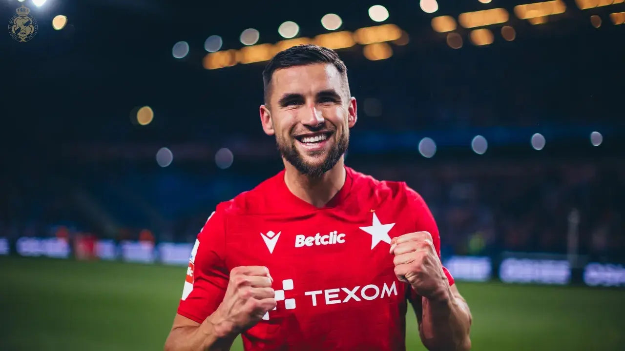 Zdjęcie: Łukasz Zwoliński: Piłka nożna jest ważna, ale są rzeczy jeszcze ważniejsze