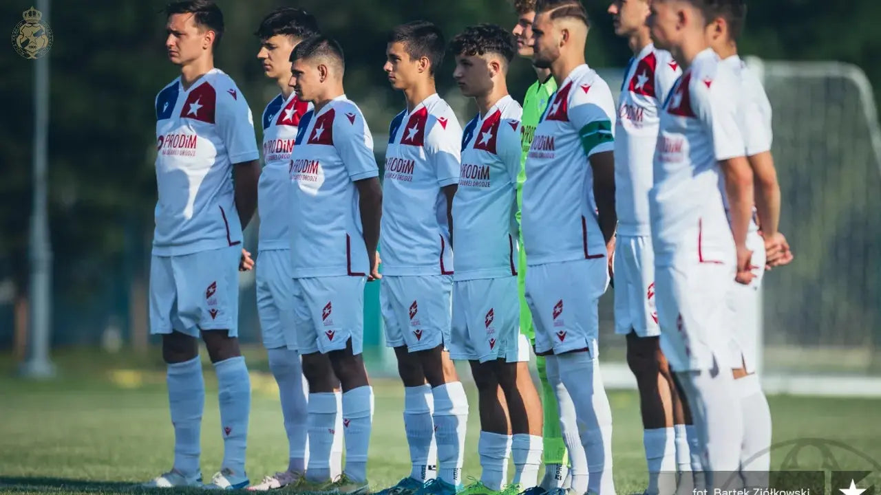 Zdjęcie: Wisła II: Zwycięskie przypieczętowanie sezonu z Barciczanką