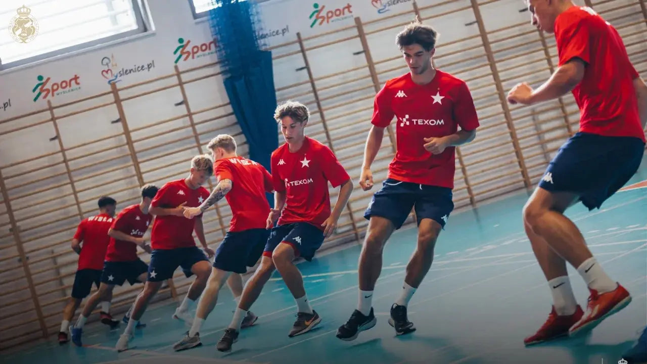 Zdjęcie: Zawodnicy Wisła Kraków II wrócili do pracy! Rozpoczęły się przygotowania do sezonu 2025/26