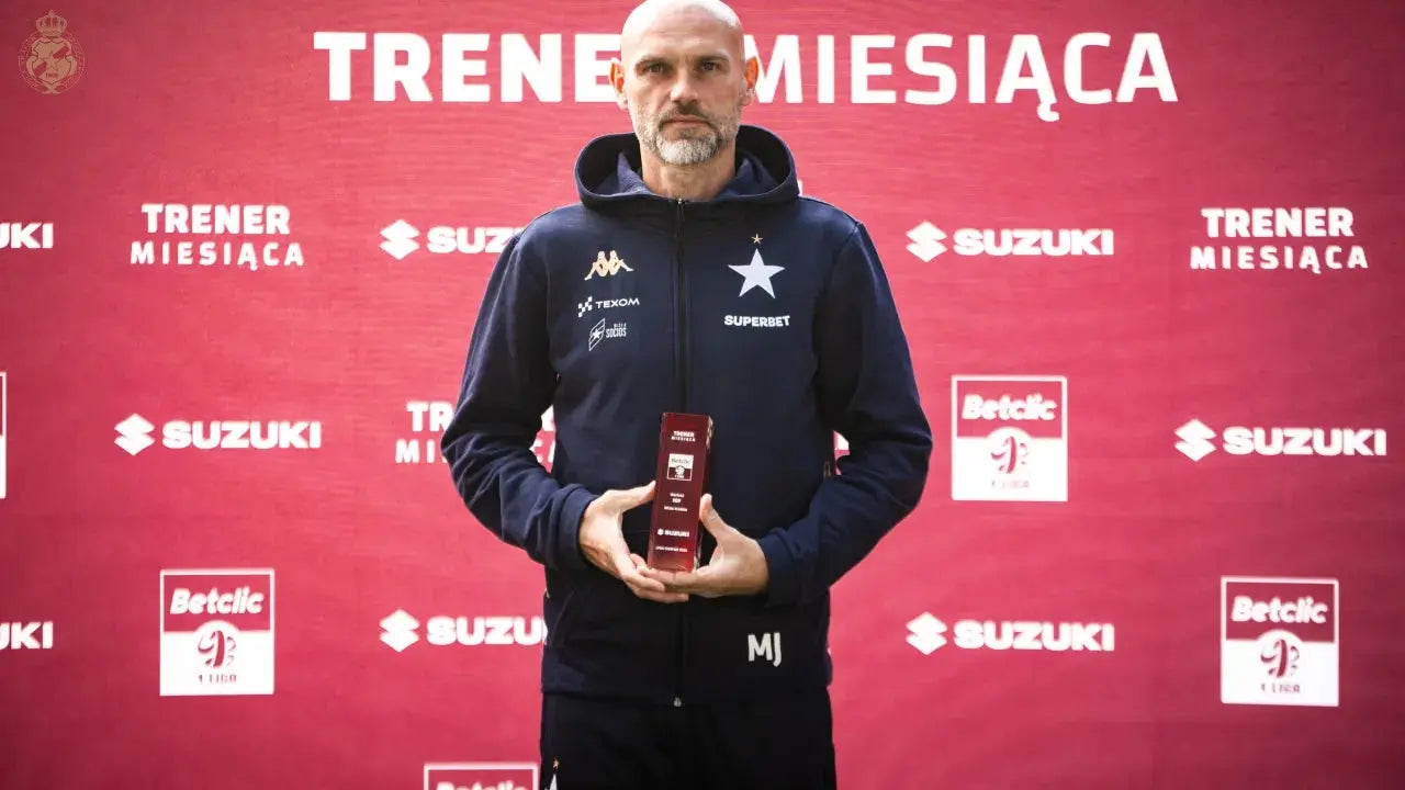 Zdjęcie: Mariusz Jop trenerem miesiąca za lipiec i sierpień 2025