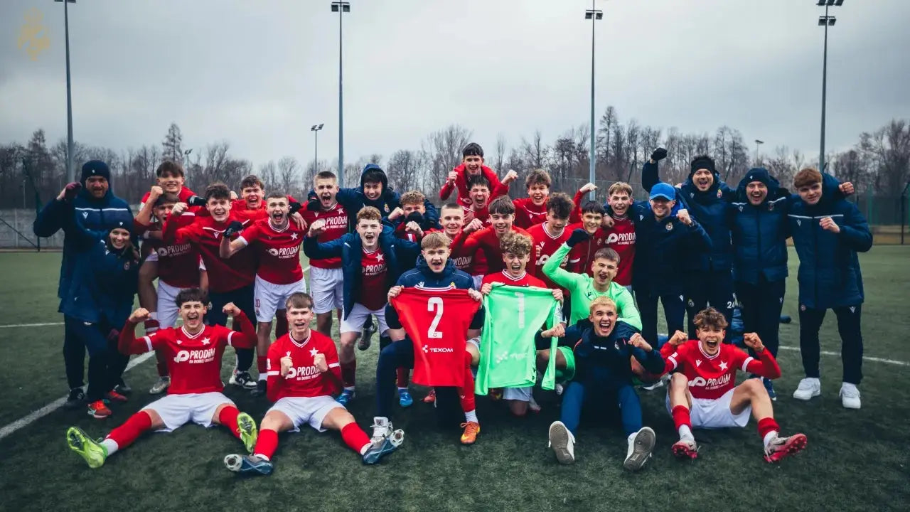 Zdjęcie: U-17: Zwycięstwo w Derbach!