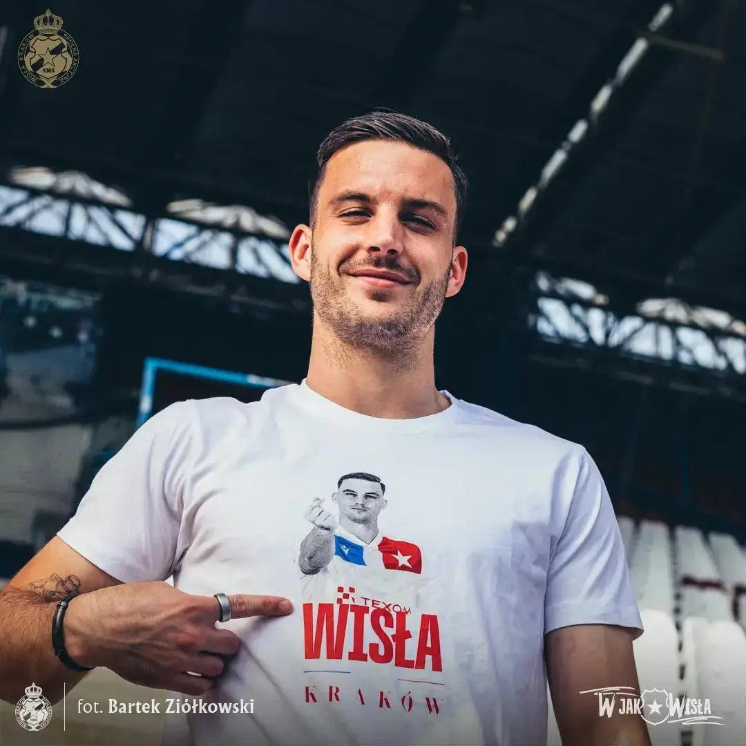 T-shirt Ángel Rodado #AR9 „Pozytywne Wariat” – biały - TS Wisła Kraków SA