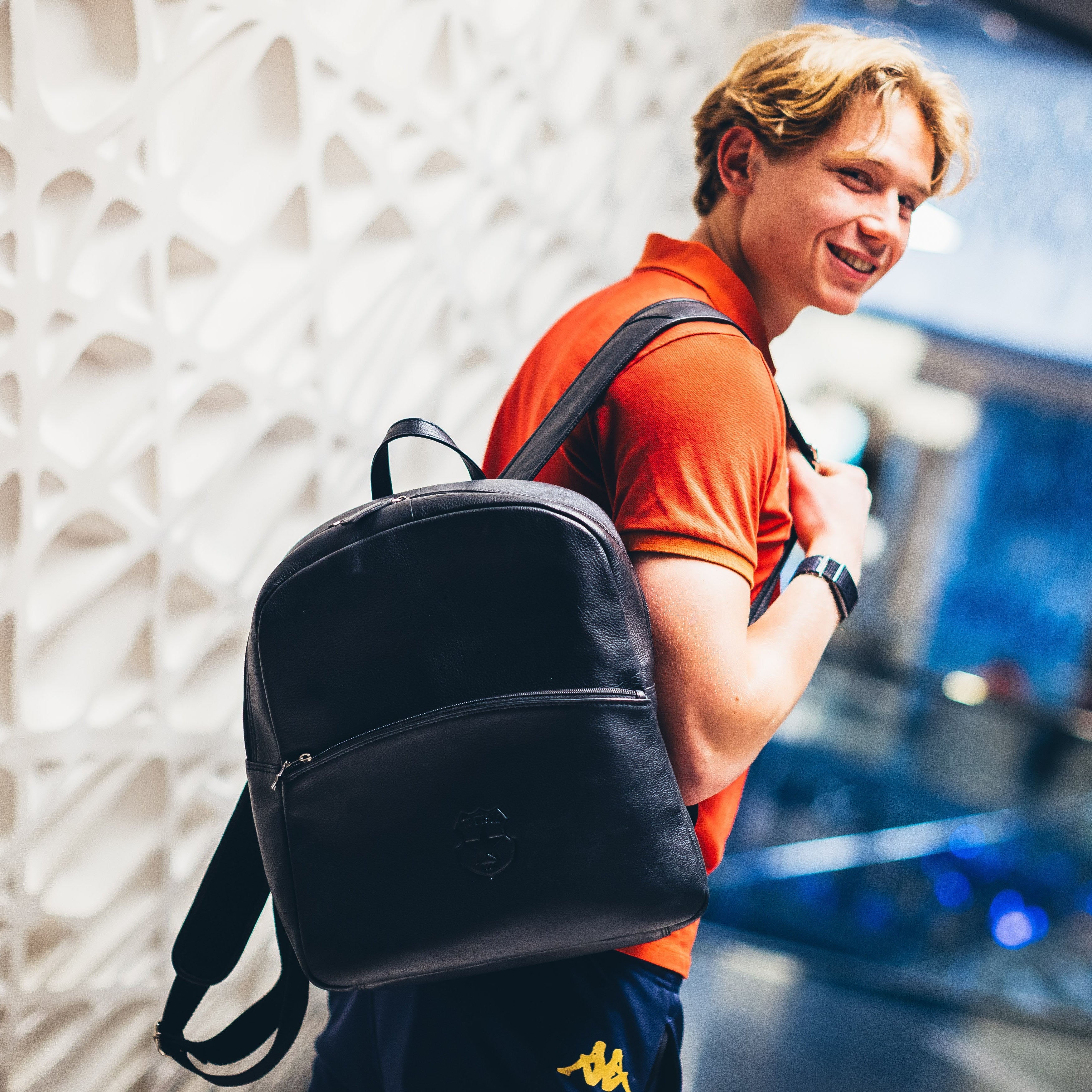 Plecak skórzany tłoczony Herb TS - czarny - Wisła Kraków Offical FanShop