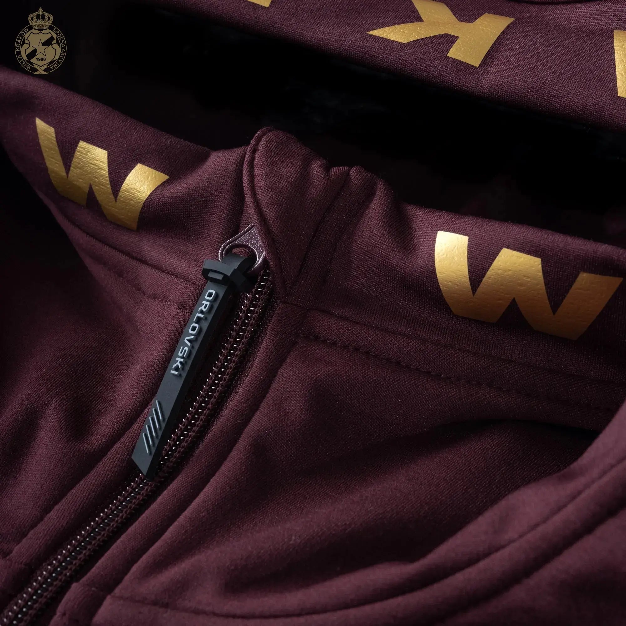 Bluza Biała Gwiazda z kapturem - bordowa Official FanShop - TS Wisła Kraków SA