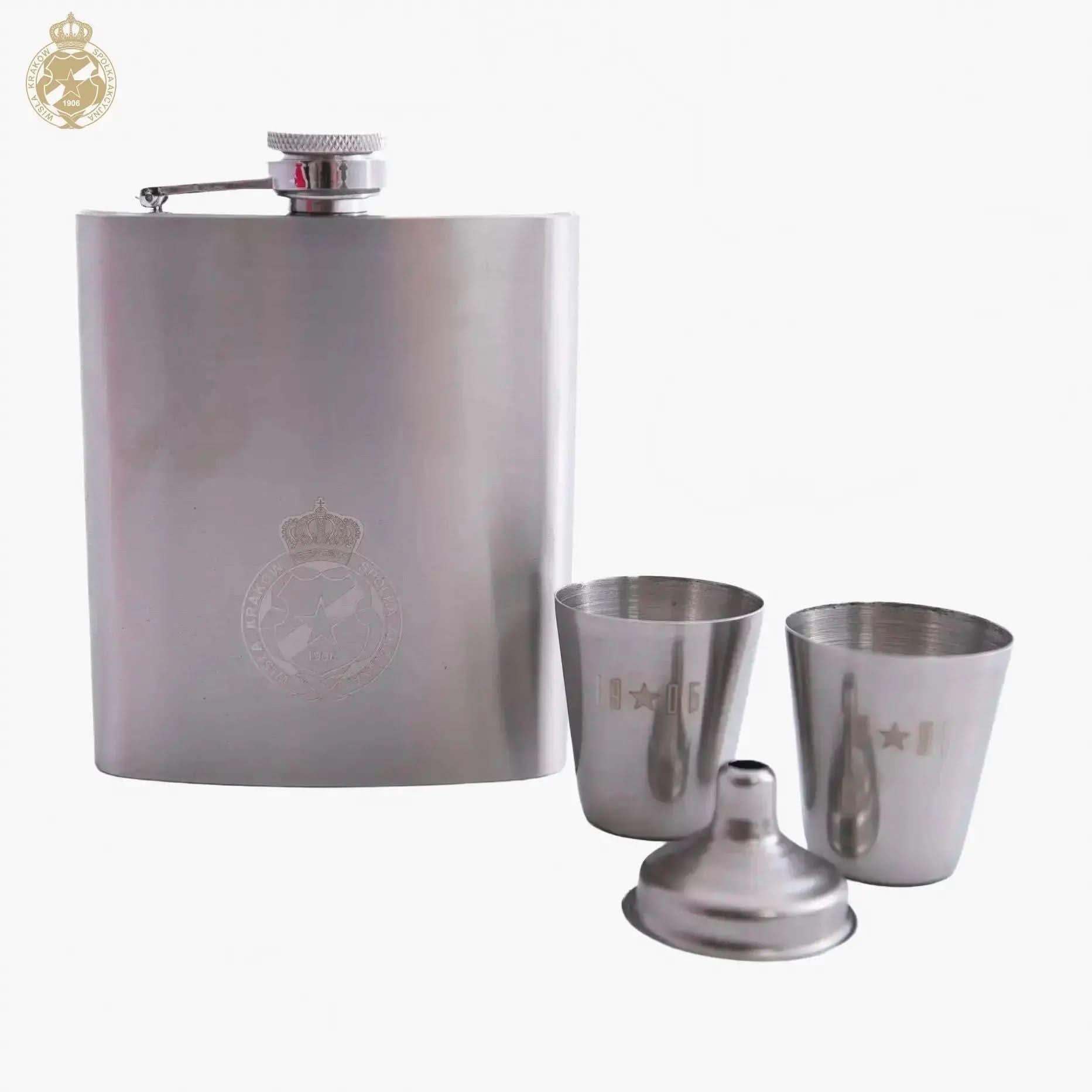 Piersiówka srebrna Herb SA Official FanShop - TS Wisła Kraków SA