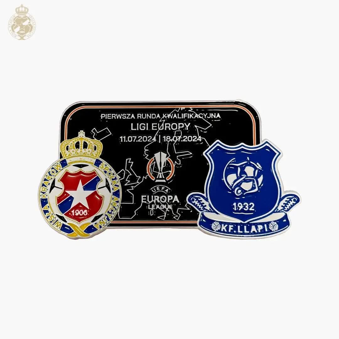Odznaka Wisła - KF LLAPI Official FanShop - TS Wisła Kraków SA